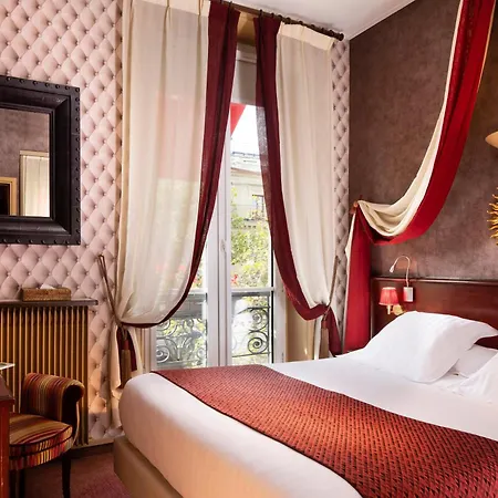 ブリタニーク ホテル 3*