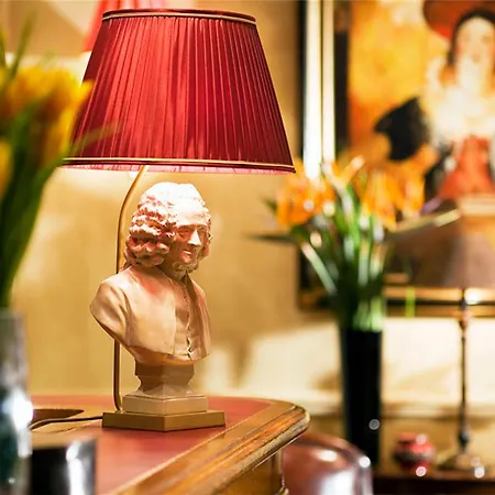 Britannique Hotel 3*