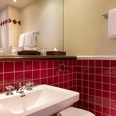 Britannique Szálloda 3*