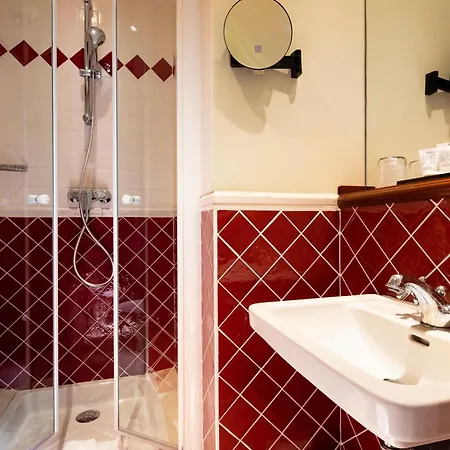 Britannique Szálloda