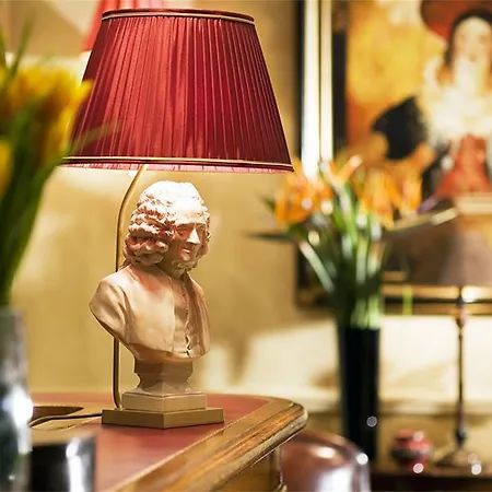 Britannique Hotel 3*