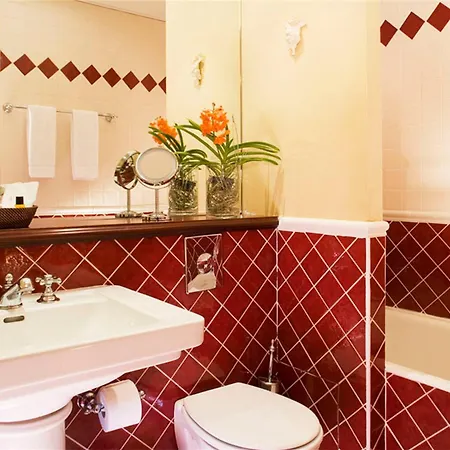 Szálloda Britannique Párizs